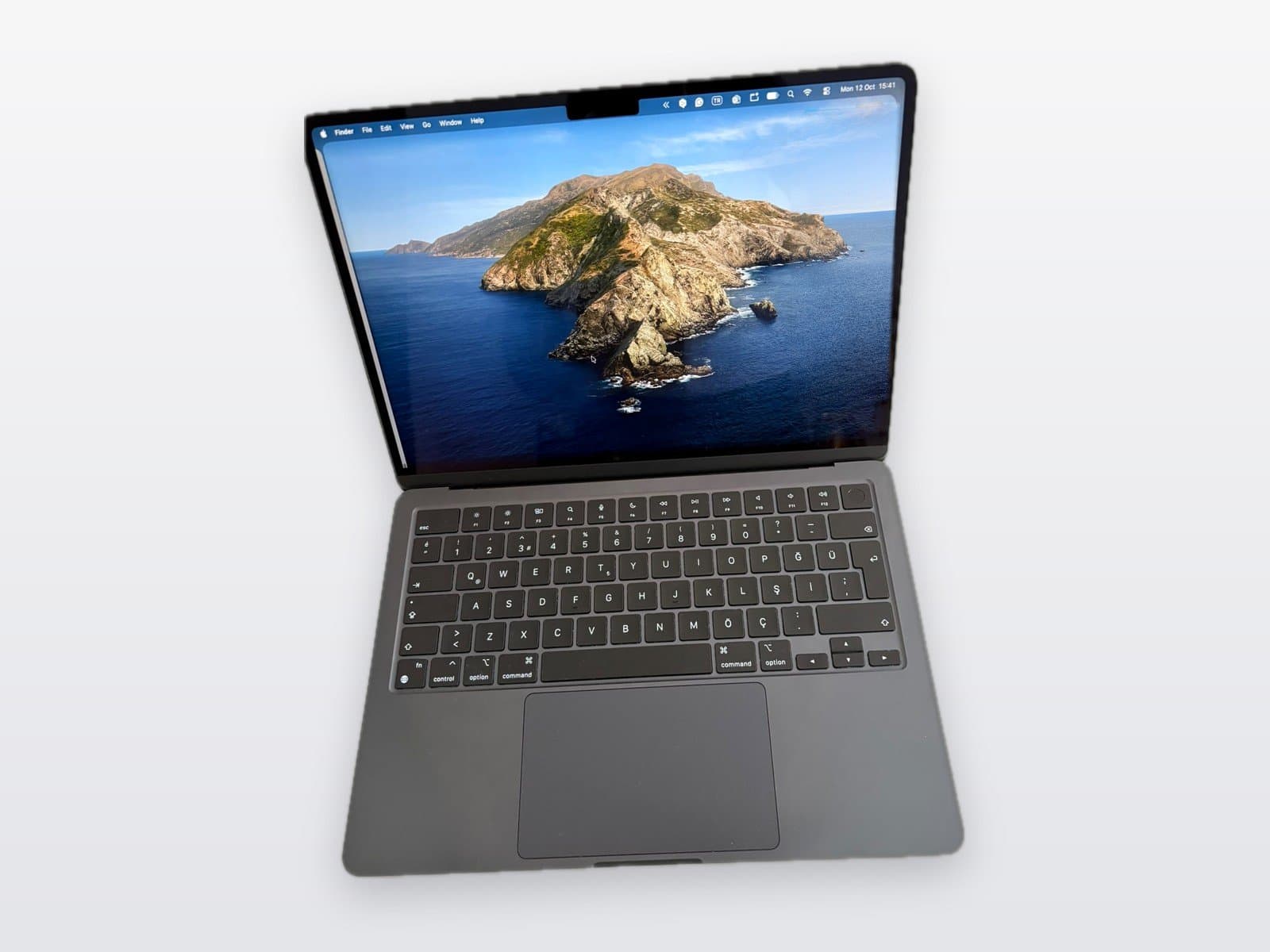 MacBook Air 13" M3 (2024) – 16 GB RAM, 256 GB SSD, Gece Yarısı, %91 Pil – Budva