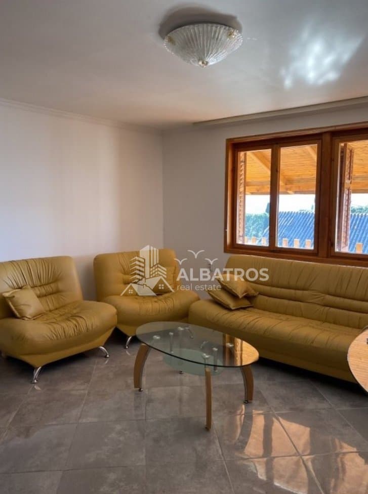 Eski Bar'da 120 m²'lik Kiralık Ev